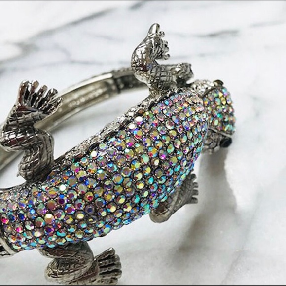 Alligator Pavé Aurora Borealis Crystal Cuff Bracelet,Boutique- NWT - Picture 7 of 8